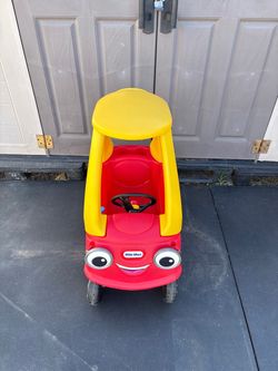 Car ride on toy