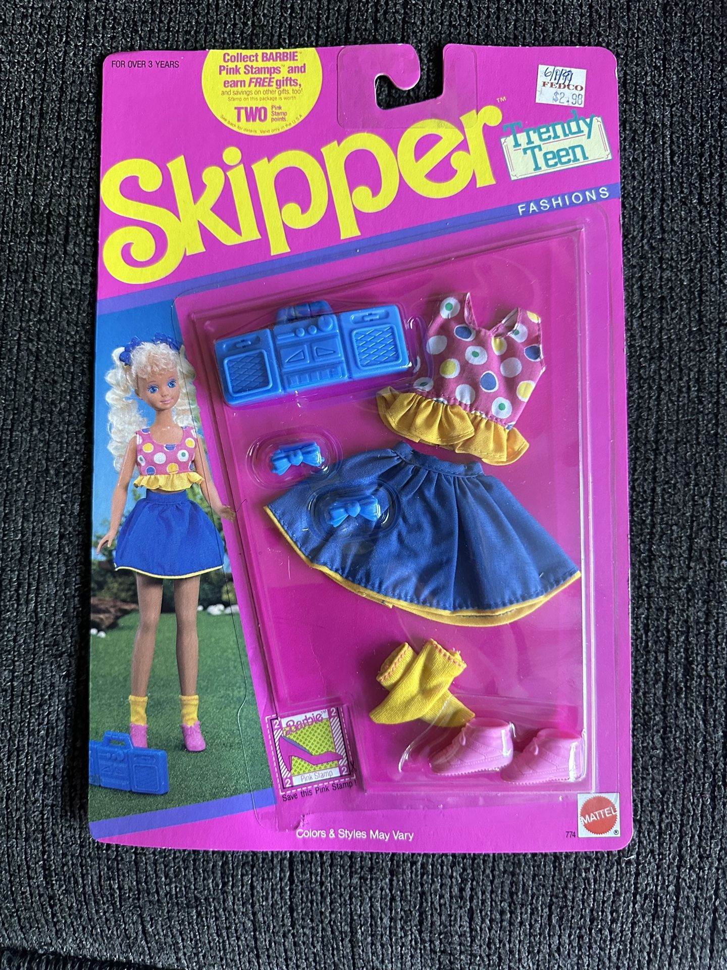 1990 Barbie Vintage Cloths Set 