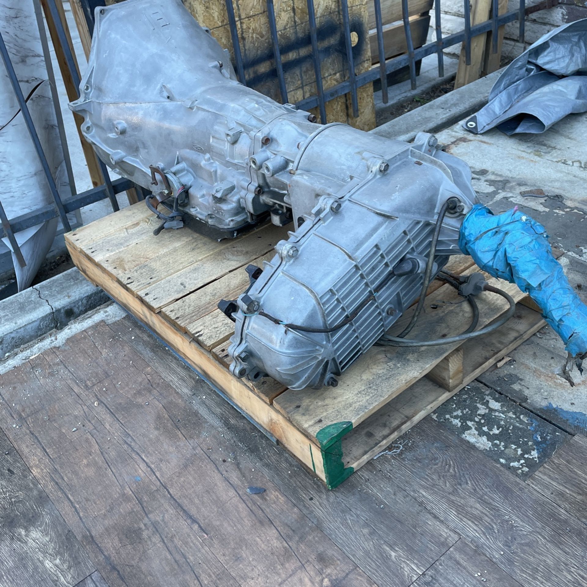 C 6 Transmission for Sale in Burbank, CA OfferUp
