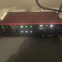 Scarlett 2i2 4th Generation