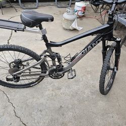 Visicleta Giant Trance X4