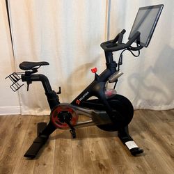 Peloton Bike