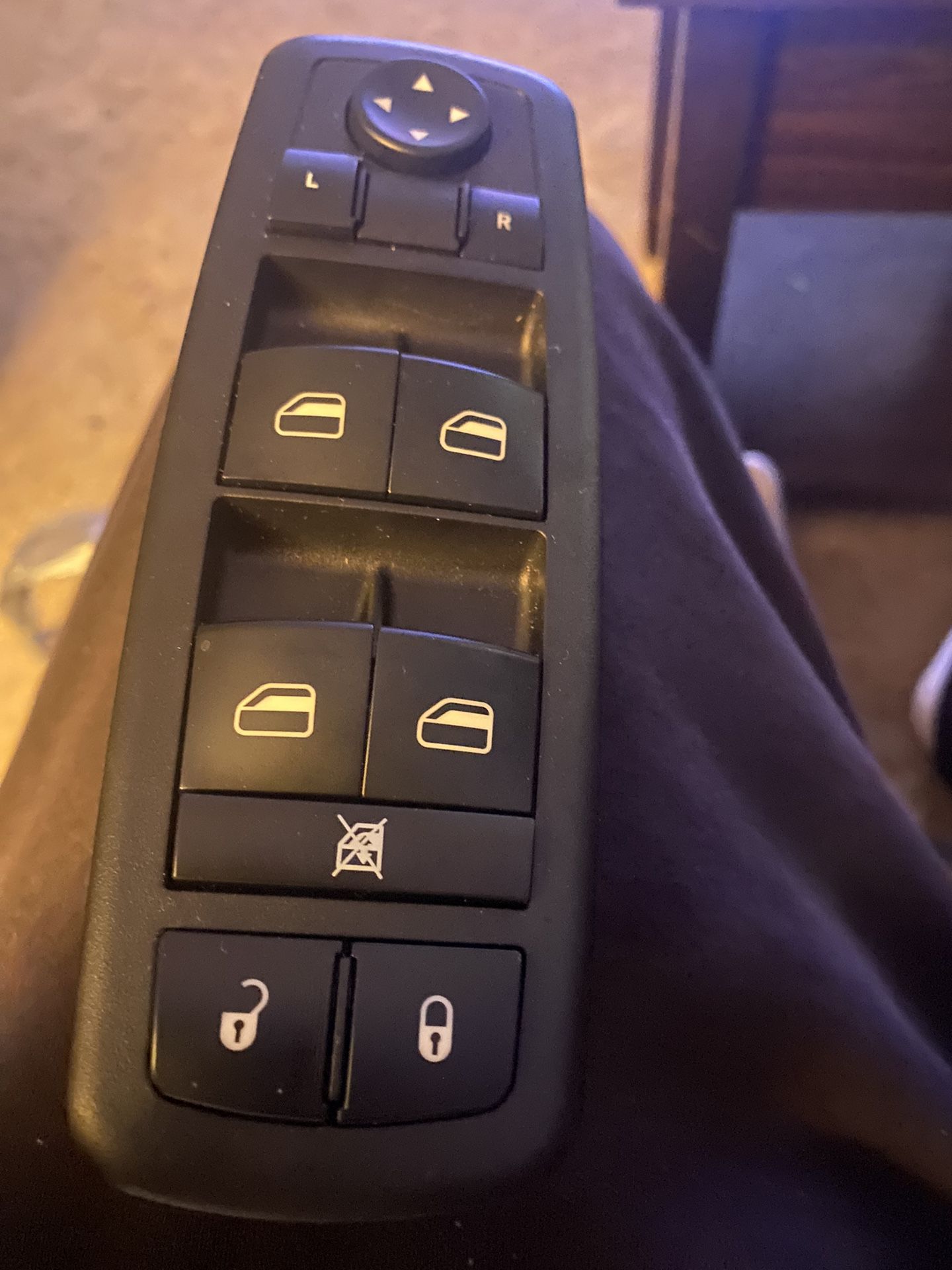 Brand New Drivers Side Window Switch Caravan