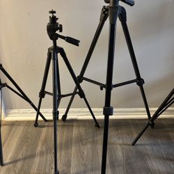 Set of 2 Adjustable Tripods – Swivel Head – Quick Release + Standard Mount