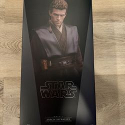 Hot Toys Anakin Skywalker AOTC