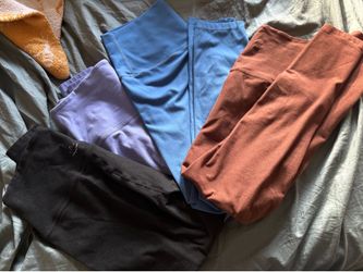 Very expensive beyond yoga leggings and set
