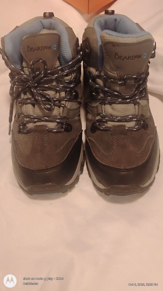 Women's Hiking Boot