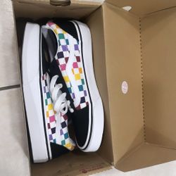 Girls Van Shoes, Size 3