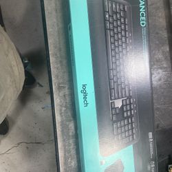 Logitech Advanced Wireless  Keyboard 