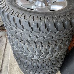Firestone Destination M/T 245/70R17 (Set of 4)