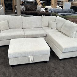 Cream Sectional W Storage Ottoman 