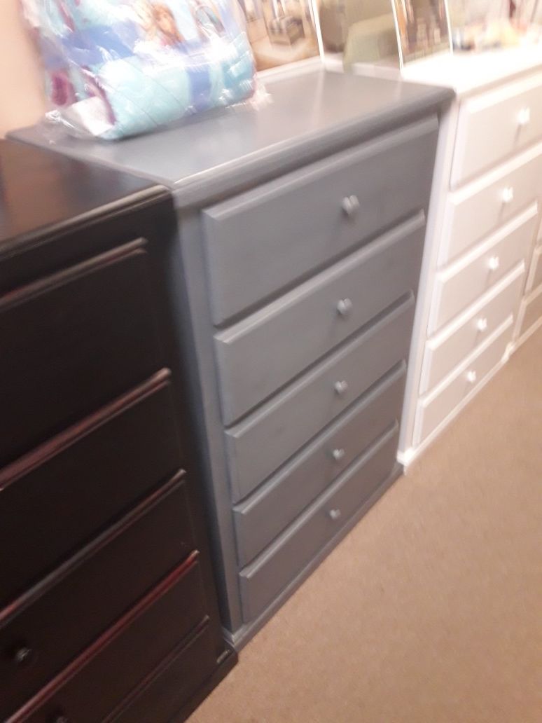 New grey dresser