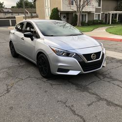2020 Nissan Versa