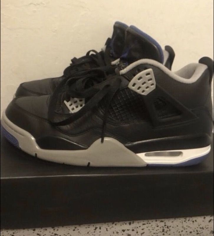 $150 Black & Blue 4s