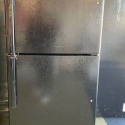 BRAND NEW GE TOP FREEZER GIE18ETHBB REFRIGERATOR