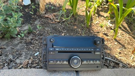 GM Factory Car Stereo CD Player Head Unit