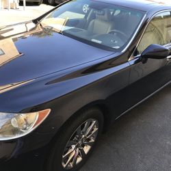 2007 Lexus LS 460