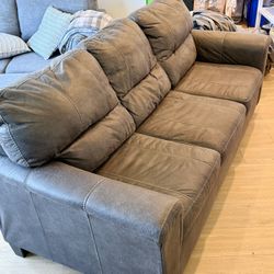 Couch! 
