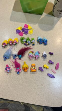 Mini trolls