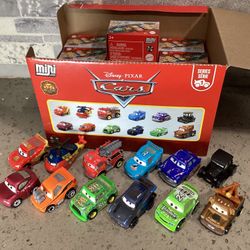 New 2026 Series #1 Metal Disney Pixar Mini Cars (VALENCIA) $5 $8 $10 Each One