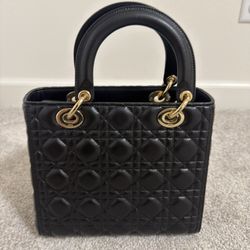 Lambskin Cannage Medium Lady Dior Black