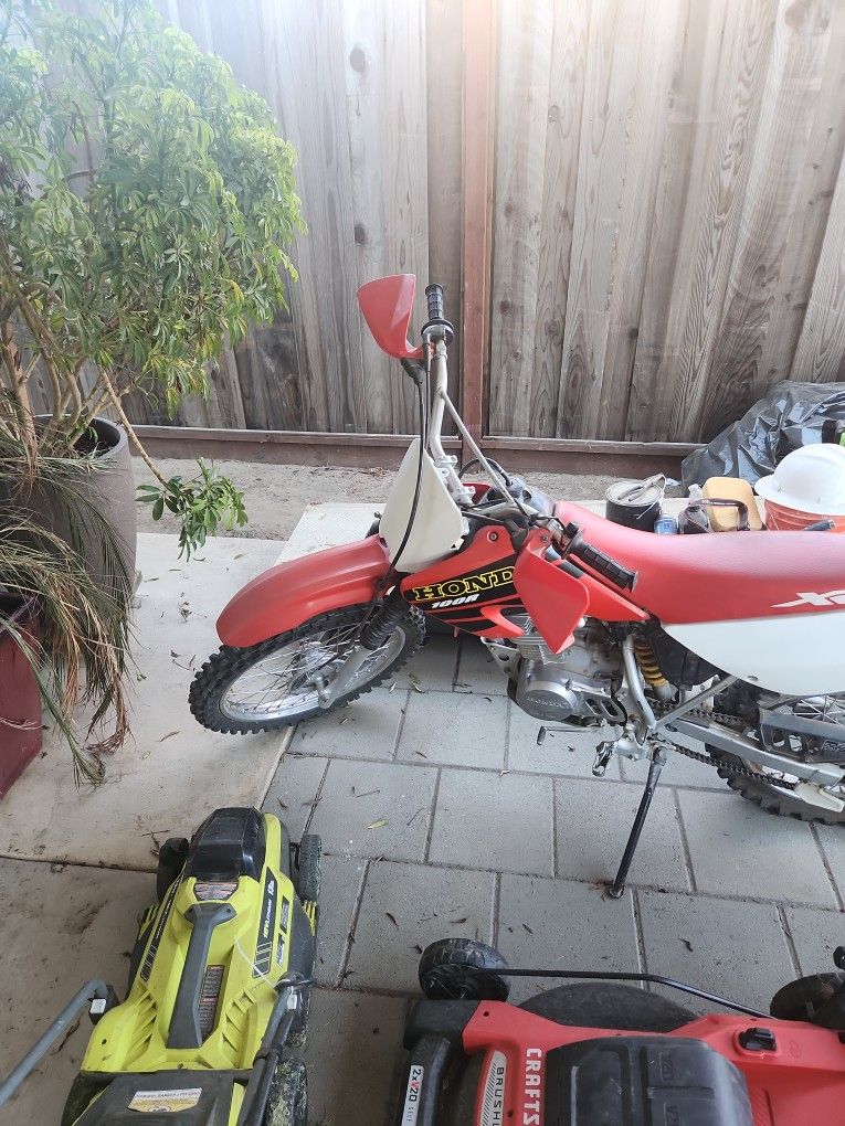 Honda 100xr