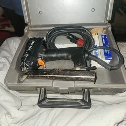Staple Gun