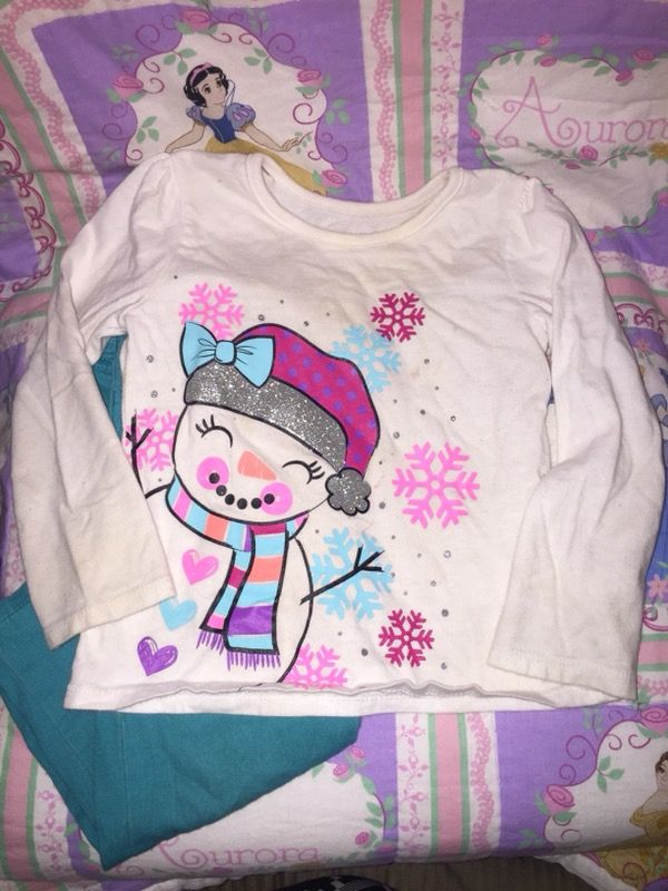Children’s outfit 2T