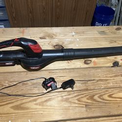 Small Leaf Blower With Charger And Battery