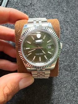 Date just Watch