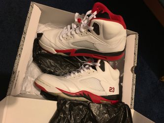 Retro Jordan fire red 5s size 10.5