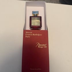Baccarat Cologne 