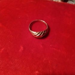 Vintage Sterling Silver 925 Ring Size 7.