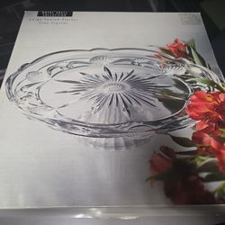 Large footed platter fine crystal