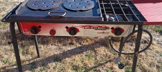 Big gas grill lll with three burners