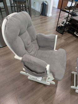 Glider Chair for Nursery