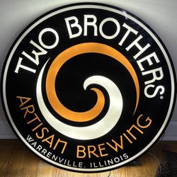 Two Brothers Brewing Warrenville Illinois LED Light Up Sign 