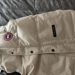Canada Goose Vest size XL 