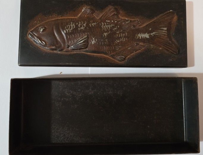 Jan Barboglio Metal Fish Box Retired