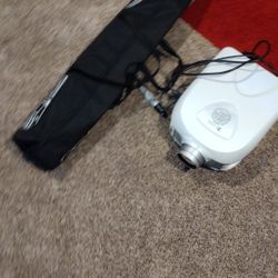 Projector With Screen 
