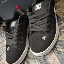 DC Shoes