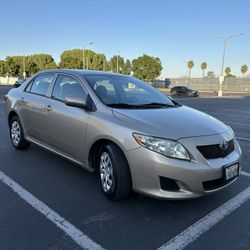 2009 Toyota Corolla LE — 136K Miles - 1 Owner 