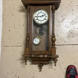 Vintage Clock 