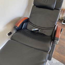 Nice reclining sofa with massage