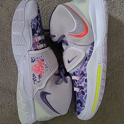 Nike Kyrie Irving 6 Asia Size 14 Men 