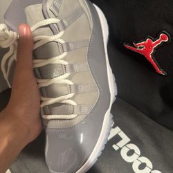 JORDAN 11 COOL GREY