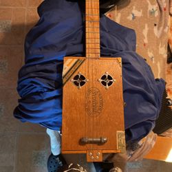 Cigar Box Banjo