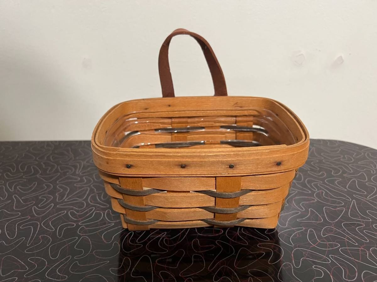 Longaberger Basket Small Hanging Basket with Leather Strap Handle 1996