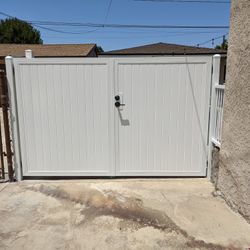 Custom Gates
