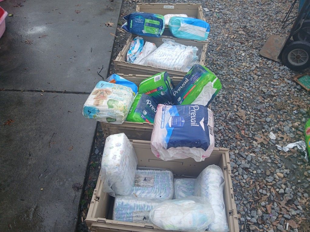 pampers and dipers